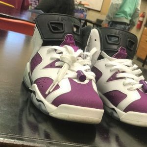 Meet your Posher, Aneuris